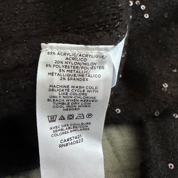 NWT black soft sweater with sequin embellishments Sz m - Picture 3 of 11